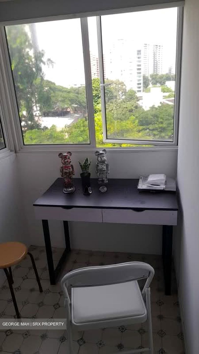 Pine Grove (D21), Condominium #561578381